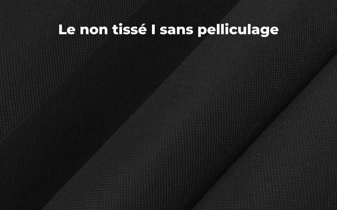 non-tisse-sans-pelliculage-1 Zoom sur la texture du PP non tissé sans pelliculage, mettant en évidence sa structure légère et aérée.